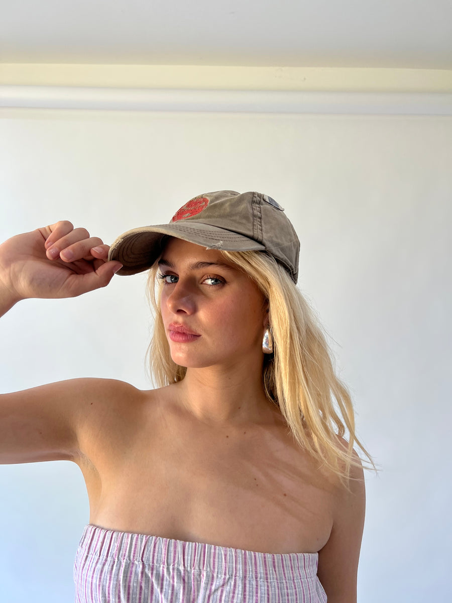 one size khaki napapijri cap worn full view