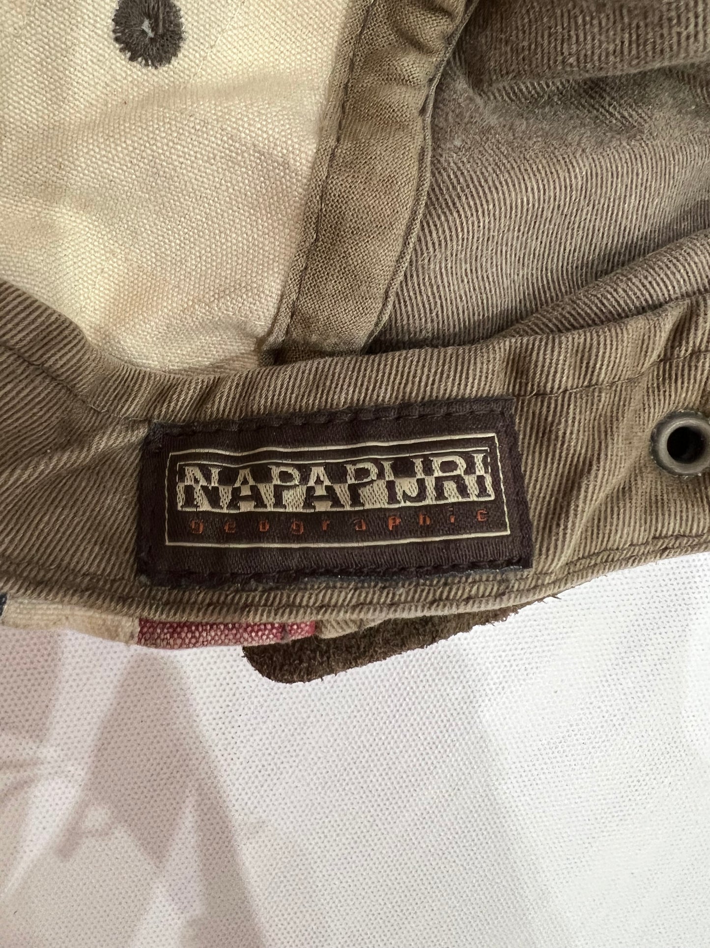 one size khaki napapijri cap napapijri label