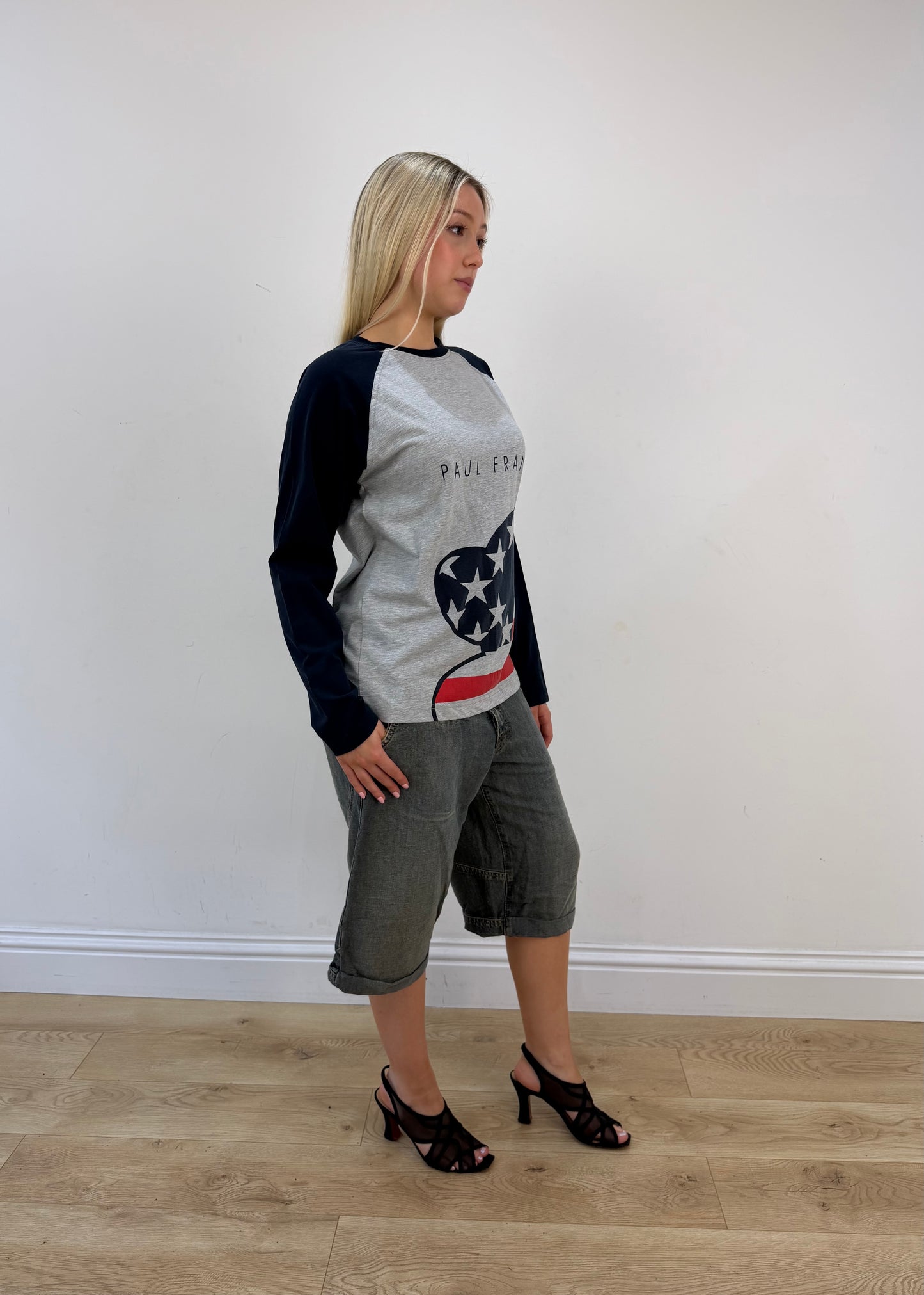 Small grey Paul Frank long sleeve top