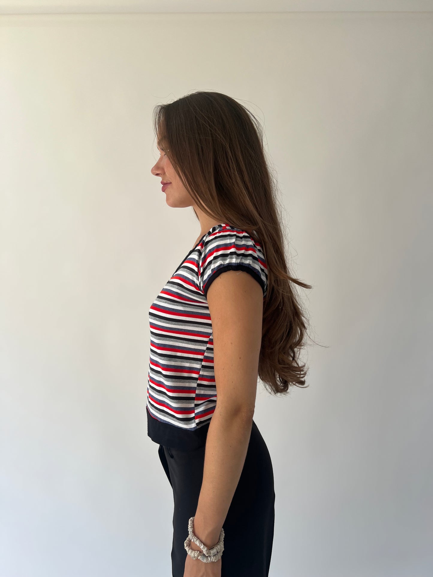 small black red and white striped ralph lauren t-shirt side view