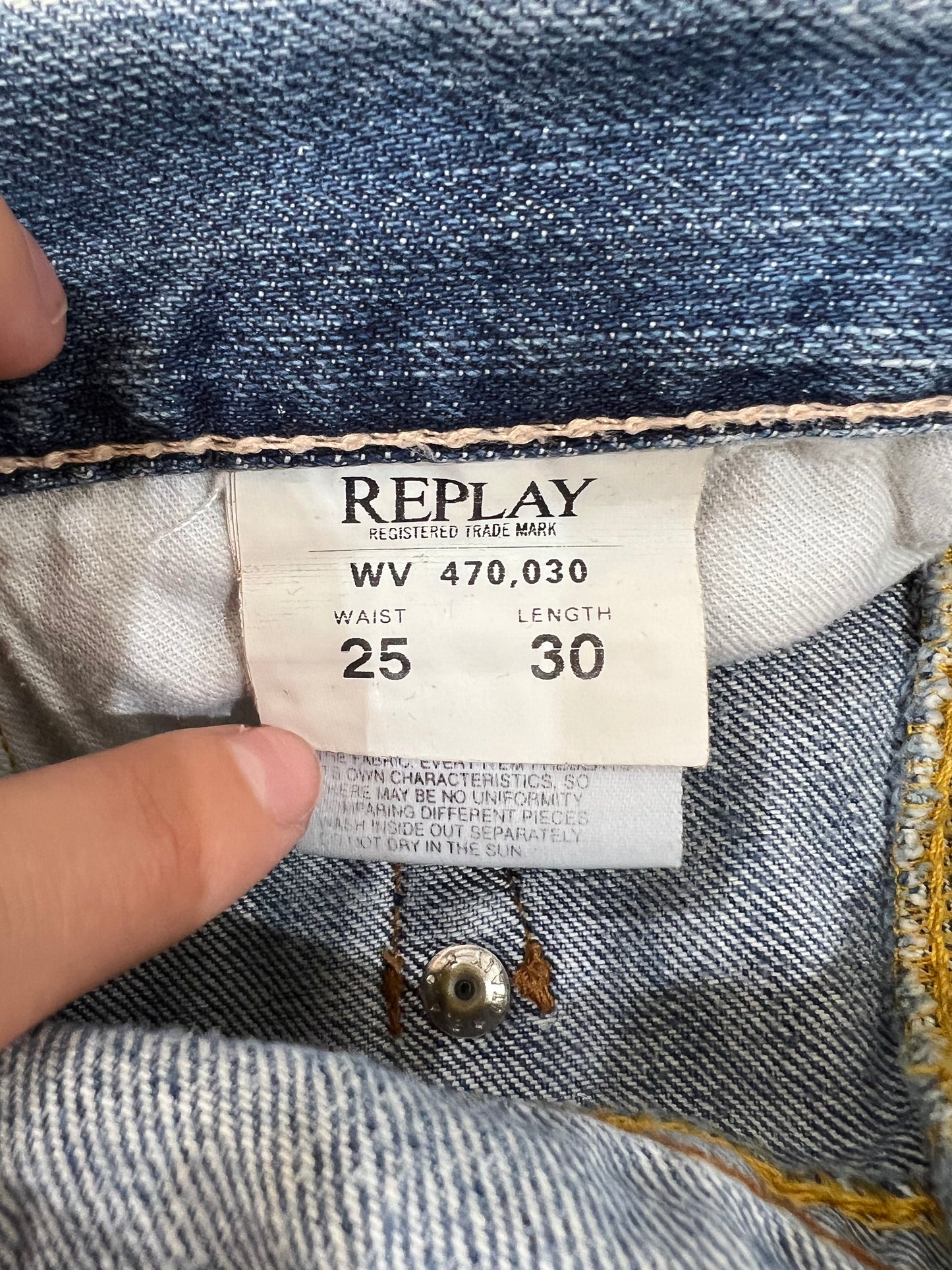 replay w25 l30 size label
