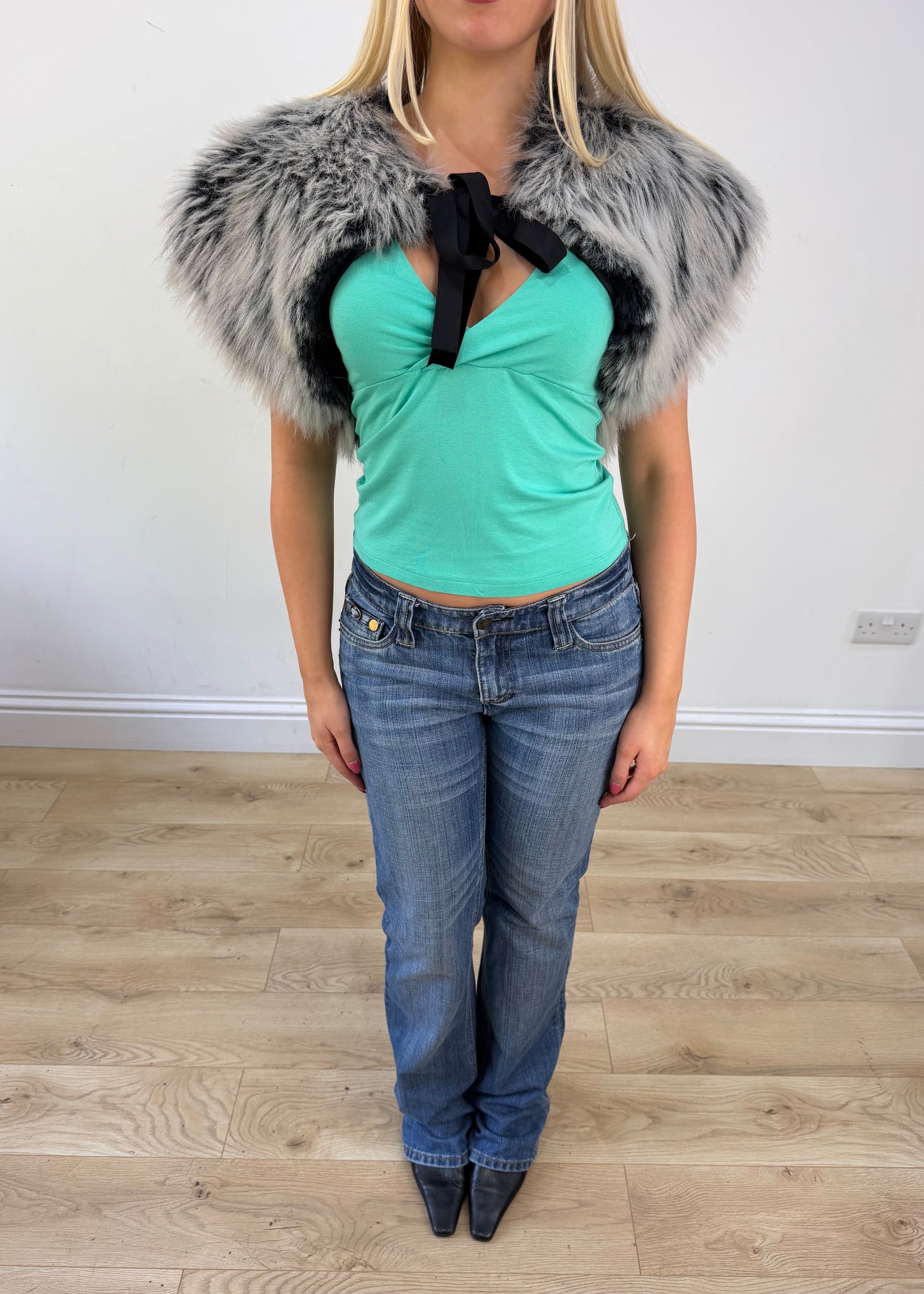 small grey faux fur shrug 3