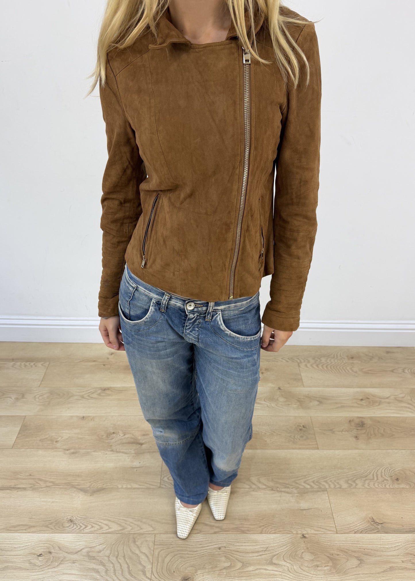 Small tan Esprit leather asymmetric zip jacket headless detail