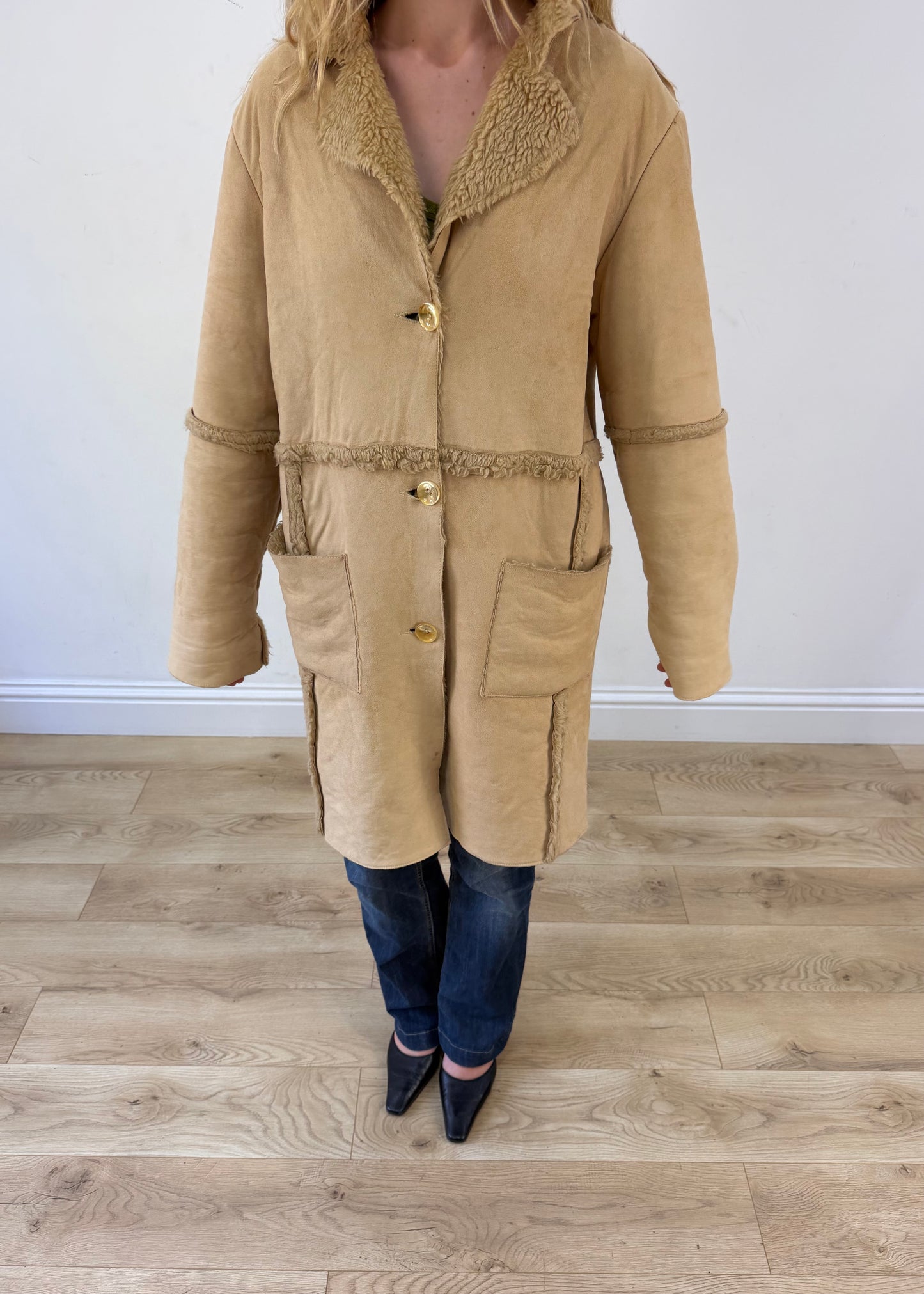 medium cream faux fur trim coat image 2