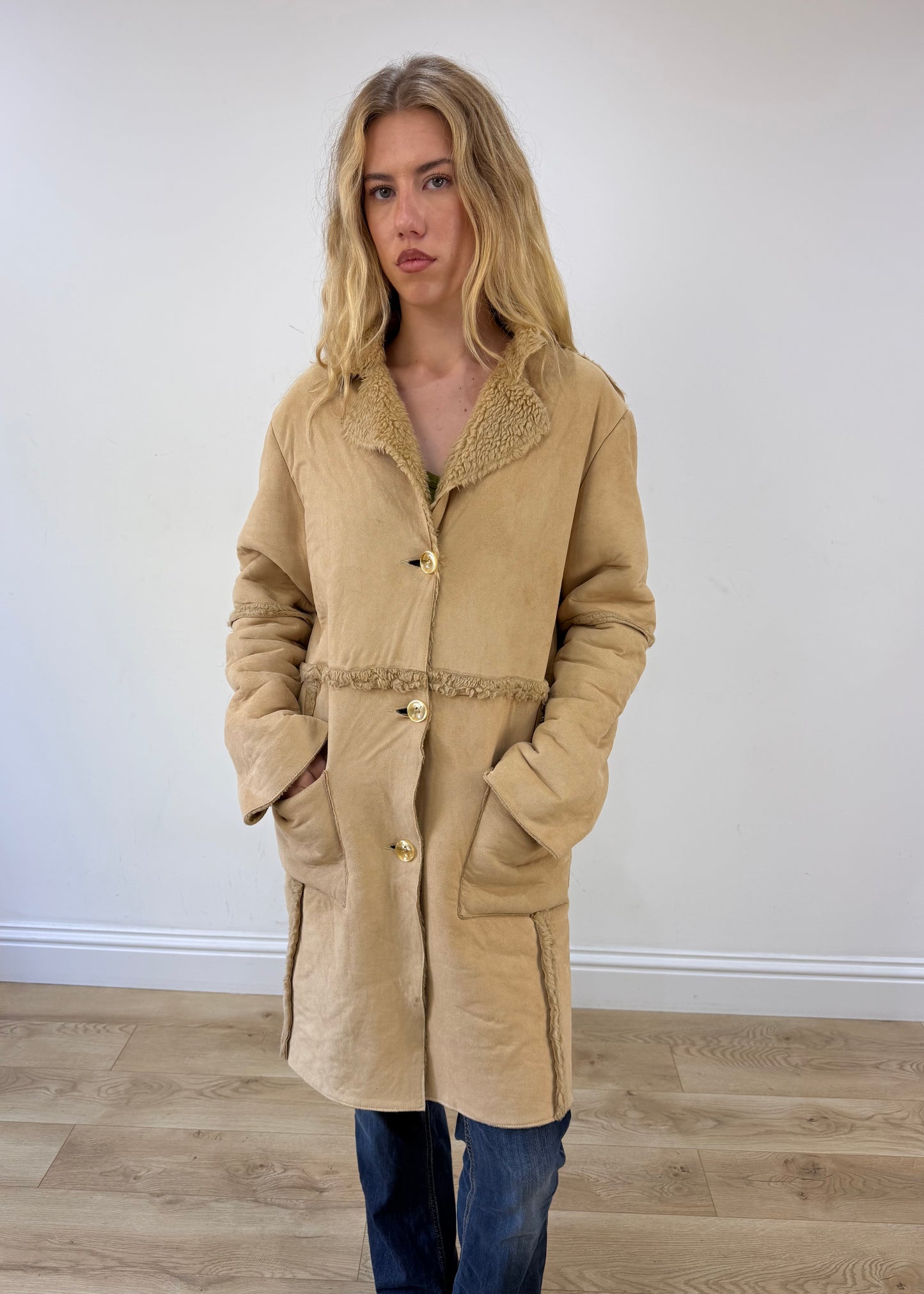medium cream faux fur trim coat image 4