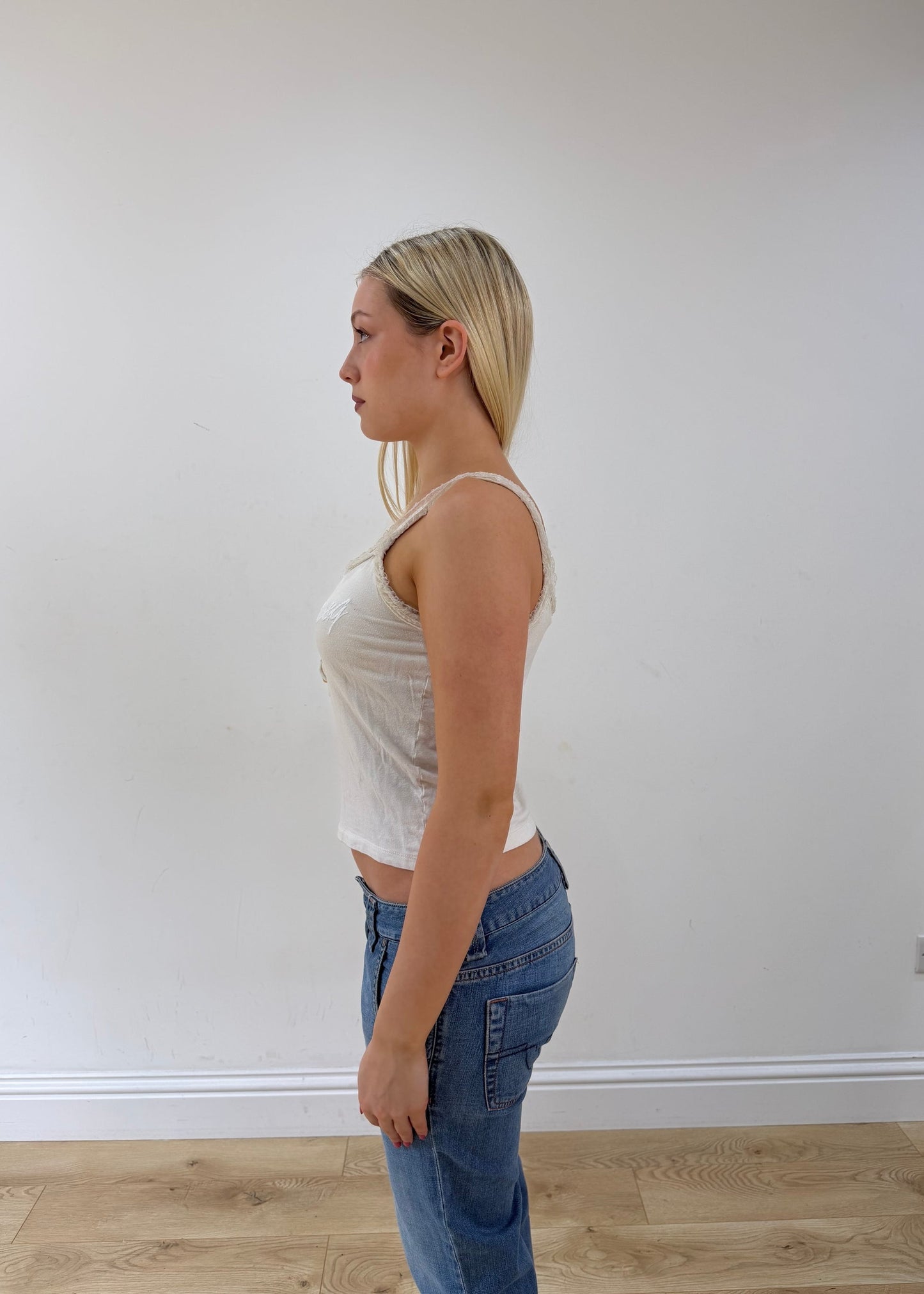 small/medium white dolce and gabbana top side