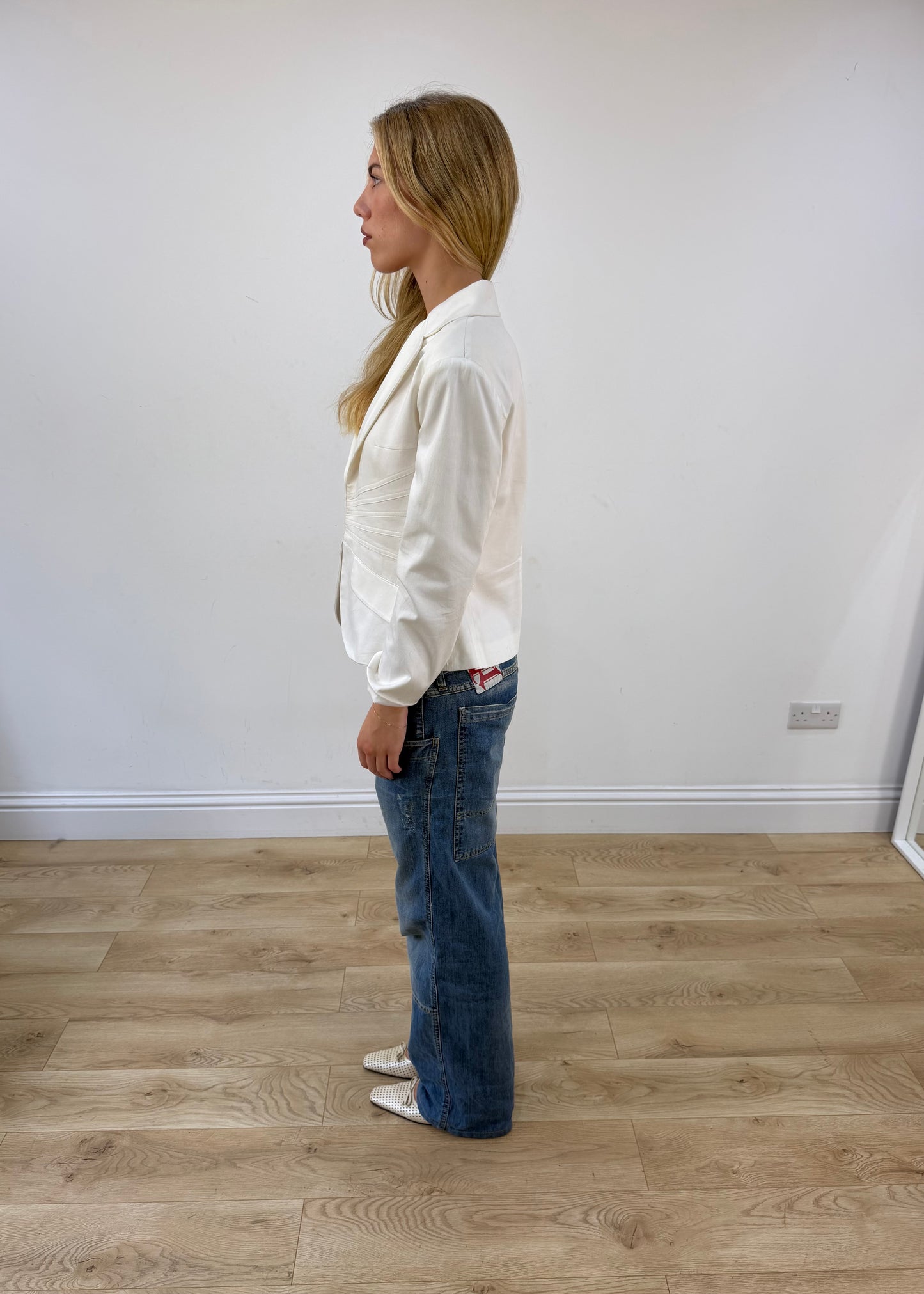 small/medium white kookai fitted blazer image 6