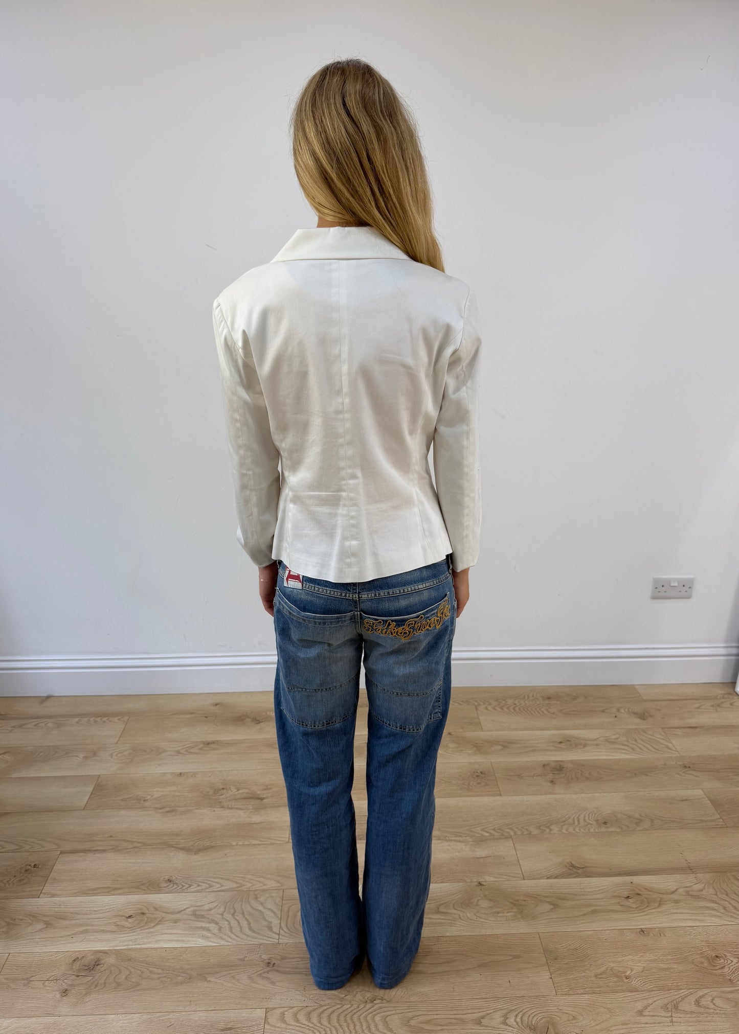 small/medium white kookai fitted blazer image 8