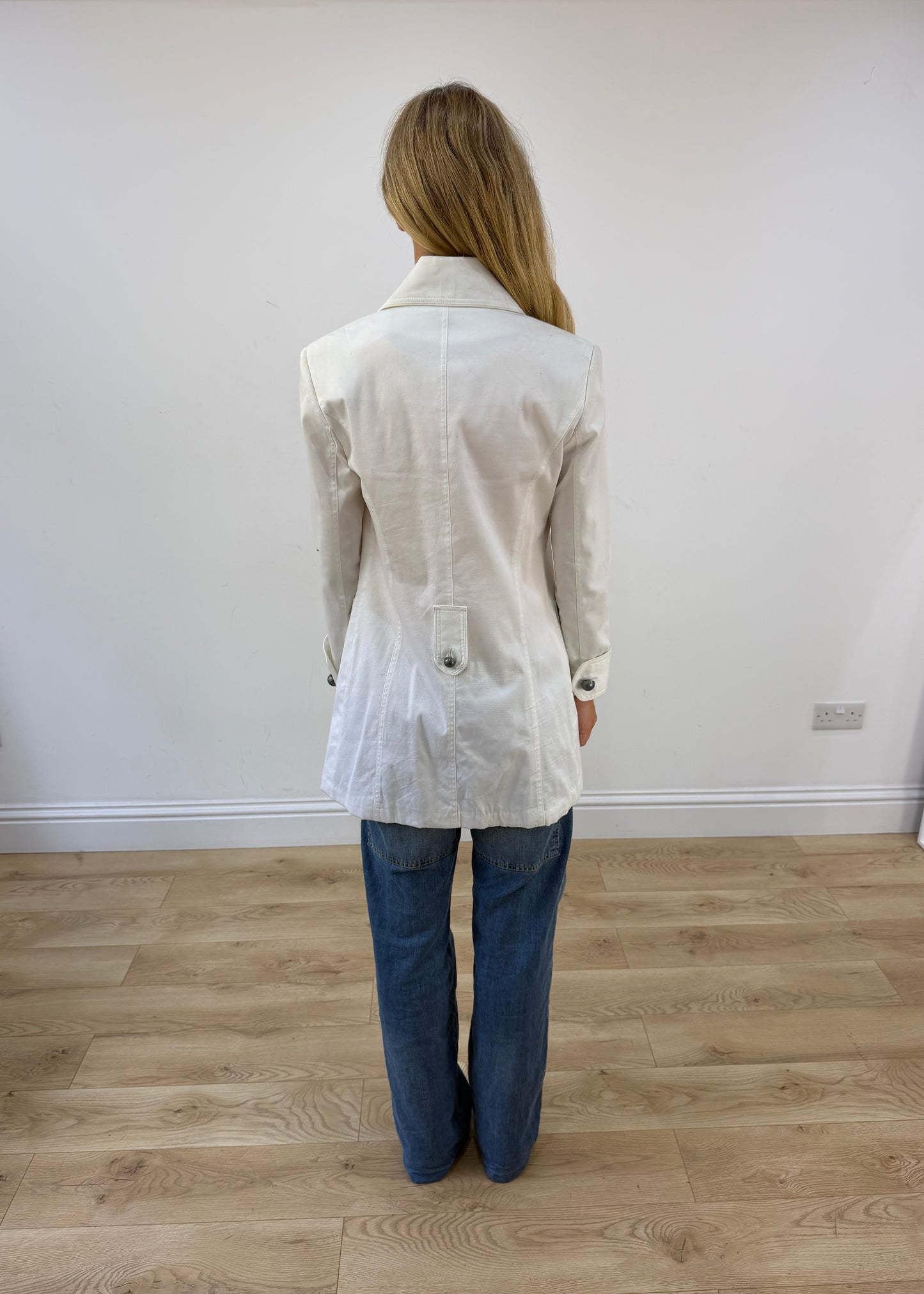 small white button-up blazer jacket image 8