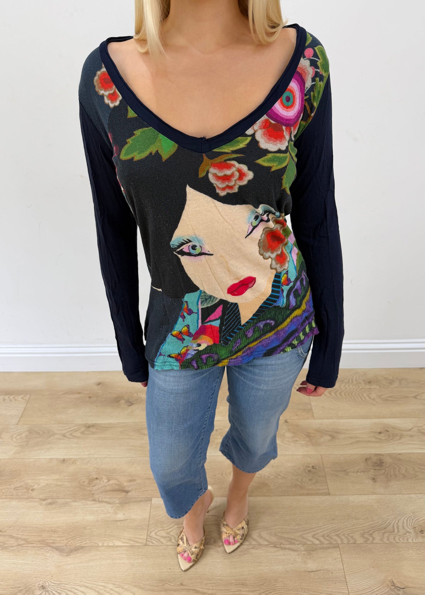 small navy desigual long sleeve jumper aesthetic headless