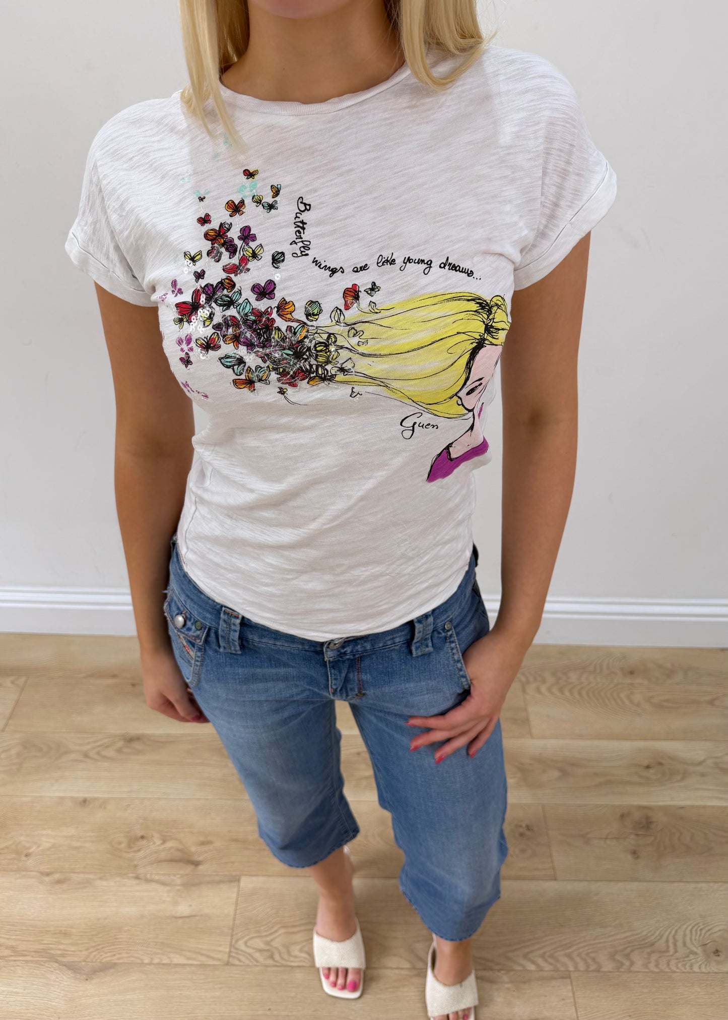 small white graphic t-shirt aesthetic headless