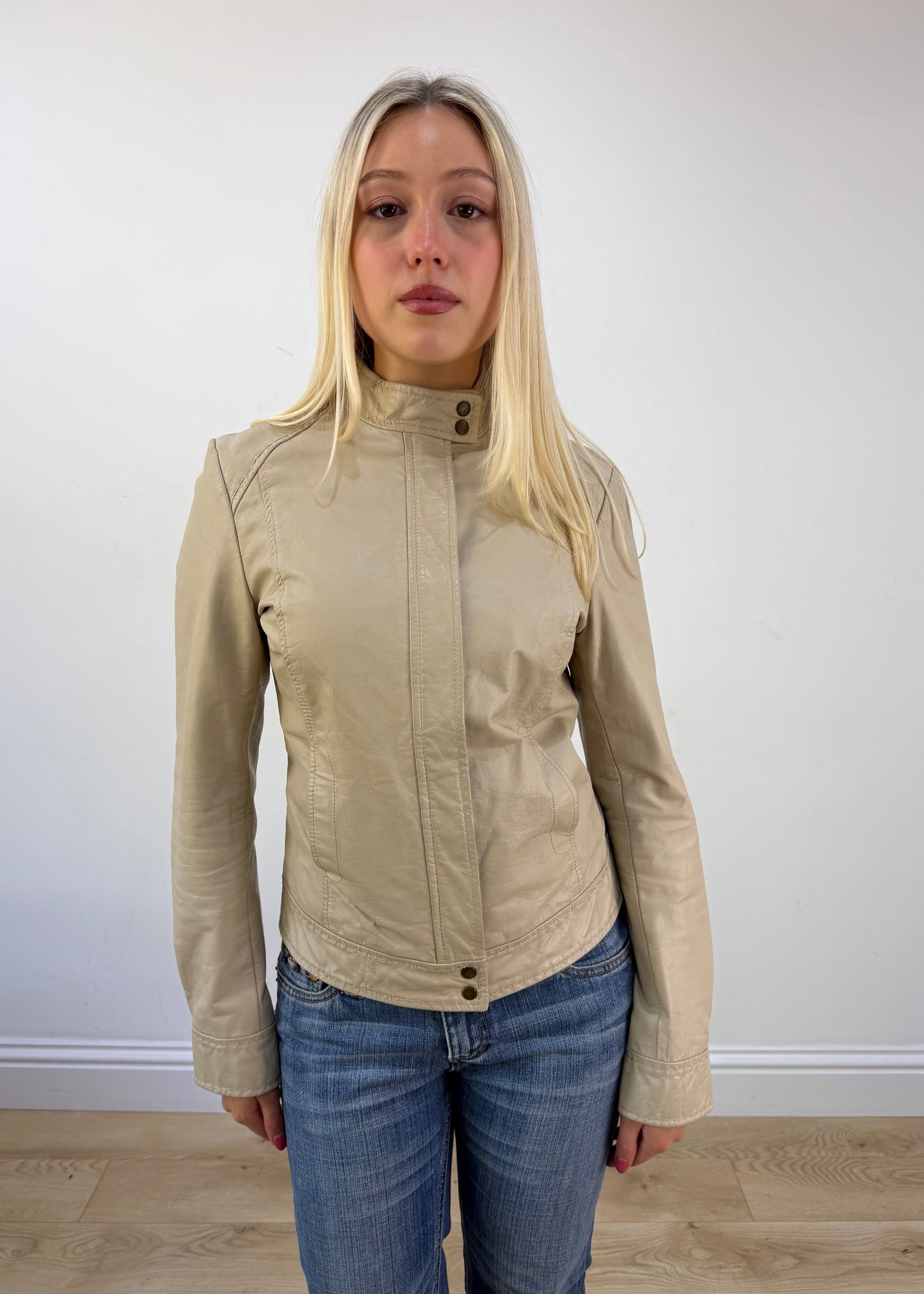 extra small cream zip jacket photo 2
