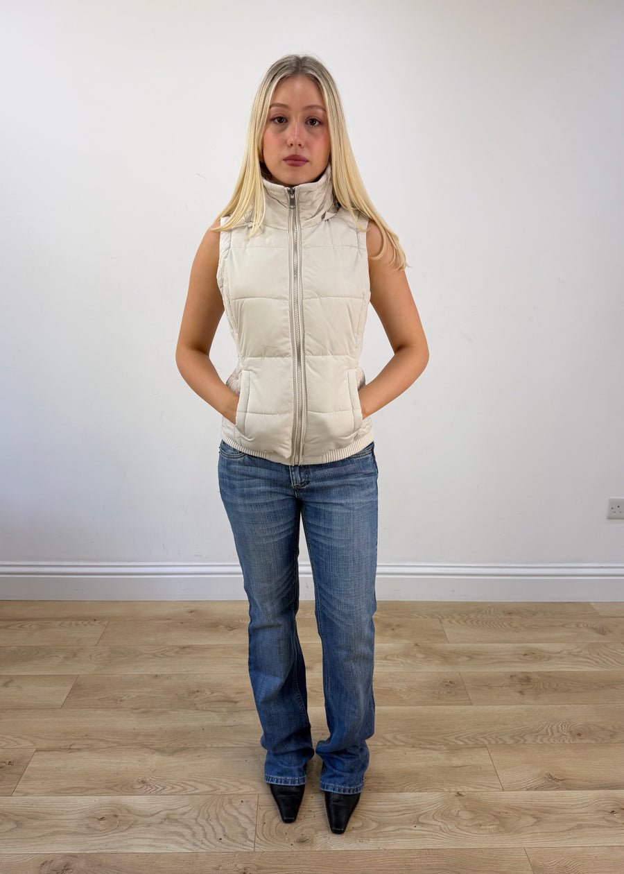 extra small white puffer gilet photo 1