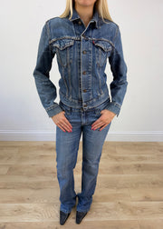 small levi's dark wash denim jacket photo 3