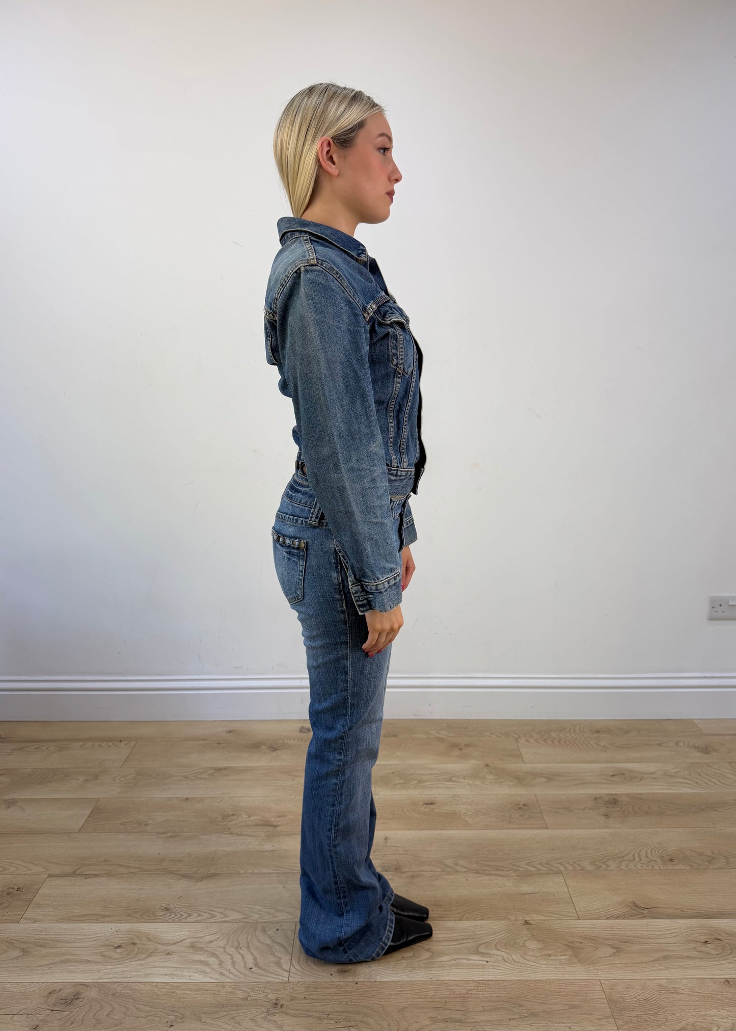 small levi's dark wash denim jacket photo 7
