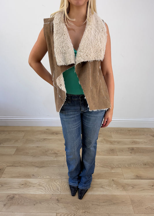 small brown suede fleece gilet photo 3