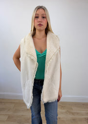 medium white faux fur gilet photo 2