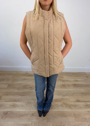large beige quilted gilet photo 3