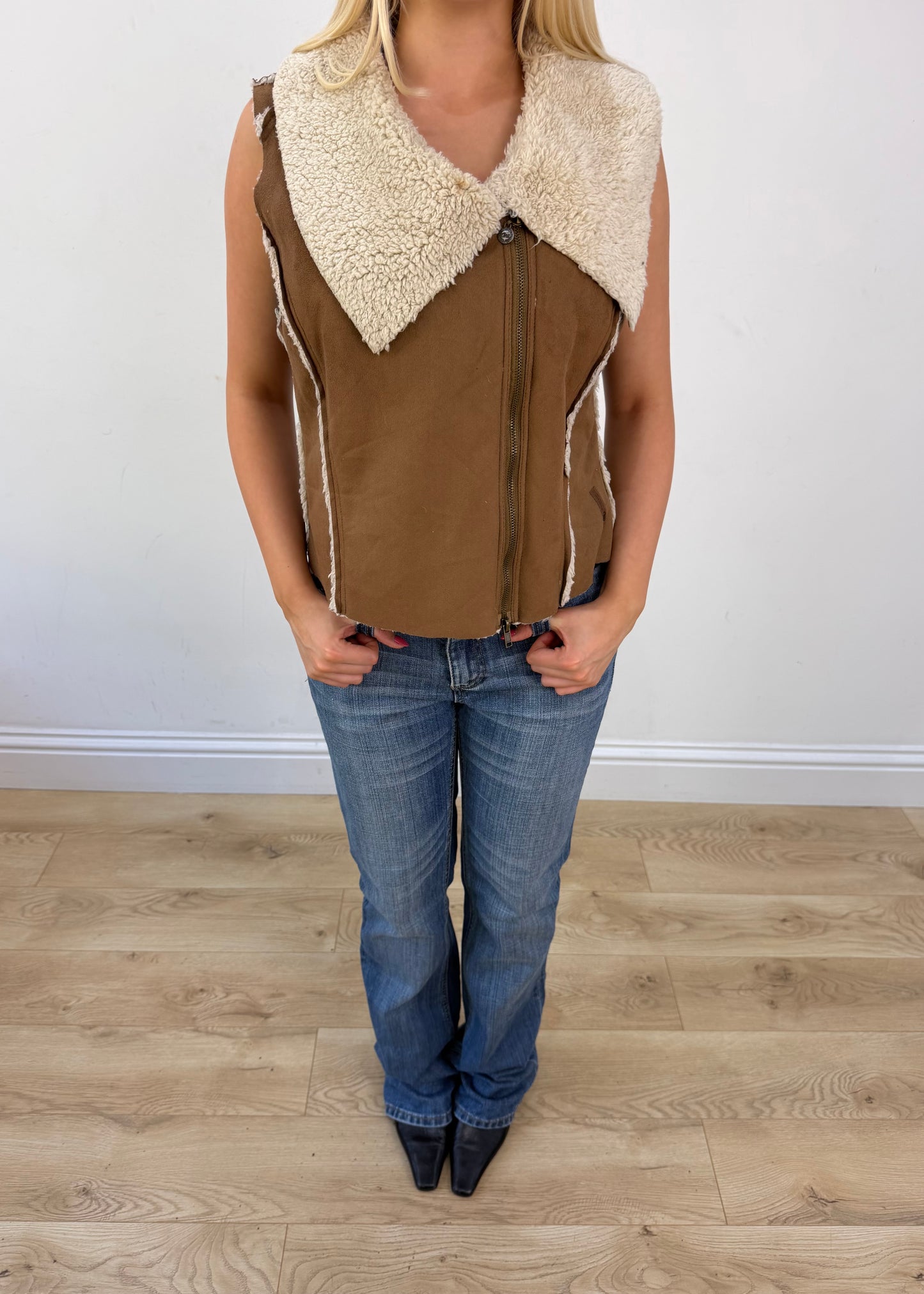 small brown faux fur gilet photo 2