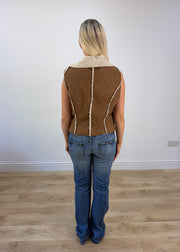 small brown faux fur gilet photo 5
