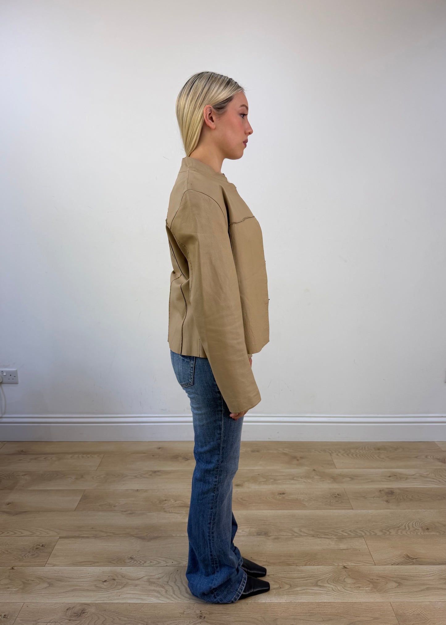 small beige leather zip jacket photo 7