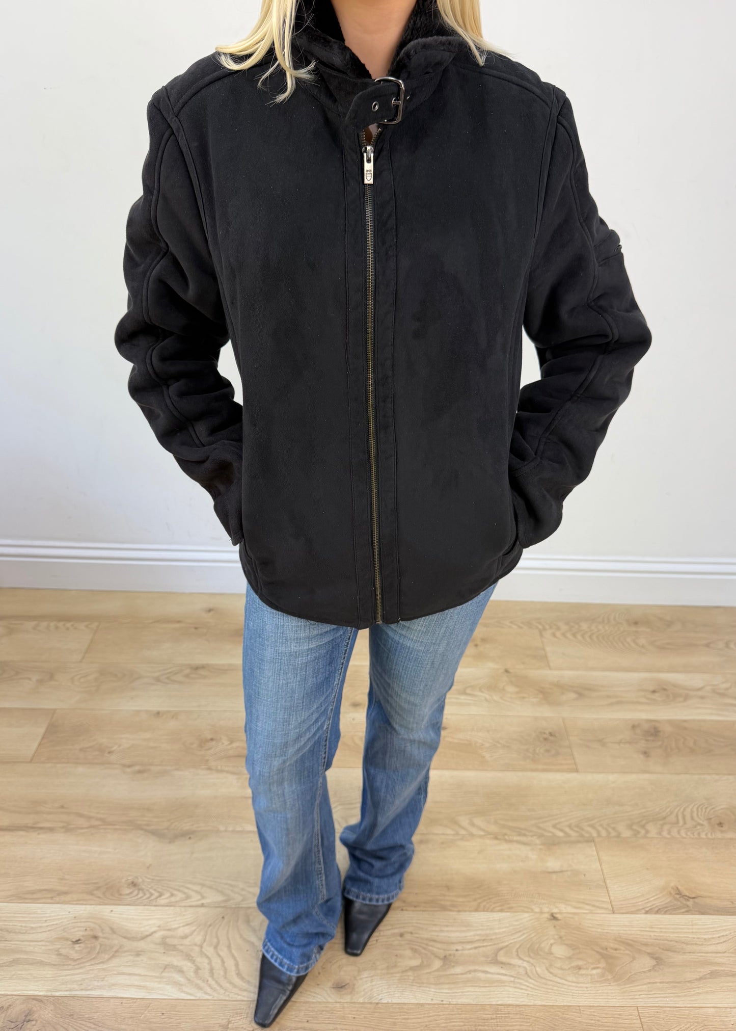 small black suede faux fur jacket photo 3