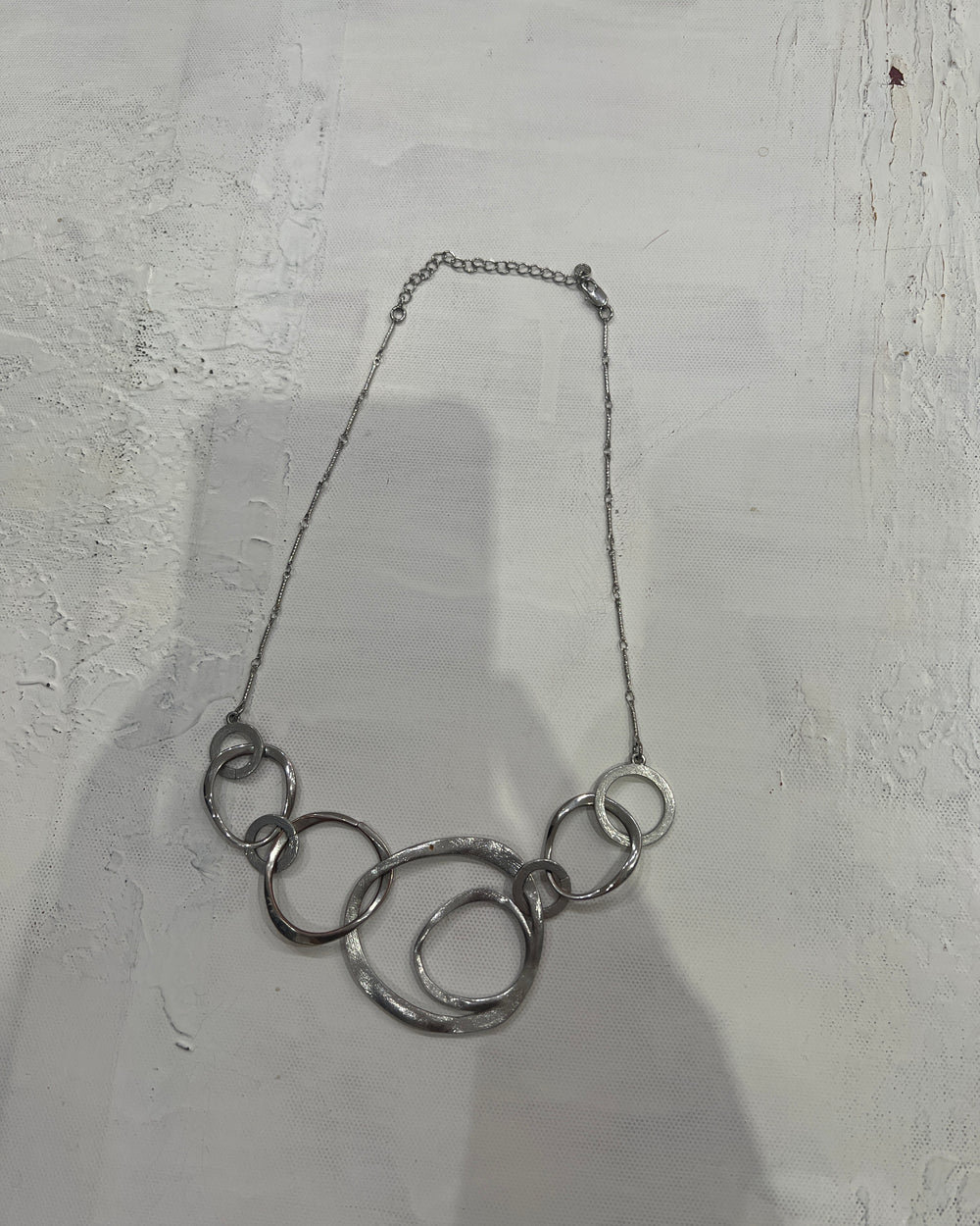 gossip girl drop | one size silver-tone layered circle necklace