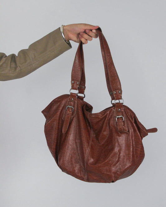 gossip girl drop | one size brown leather shoulder bag with buckle details