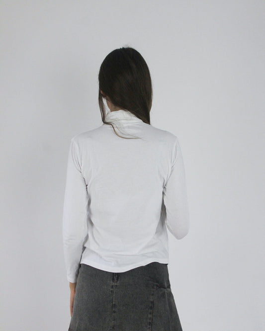 gossip girl drop | small white roll-neck long-sleeve top