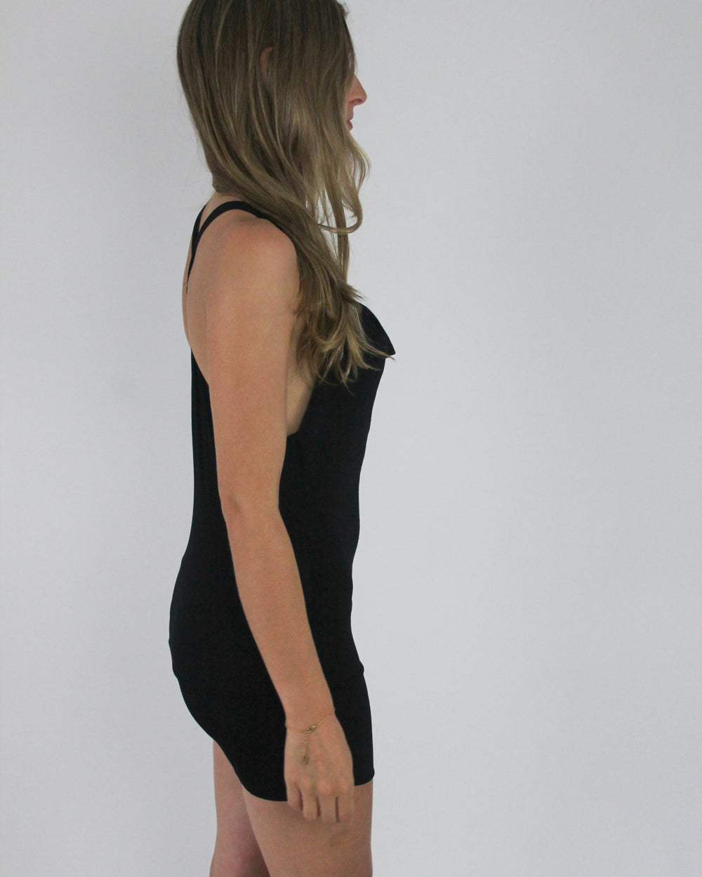 gossip girl drop | small black ring-back mini dress