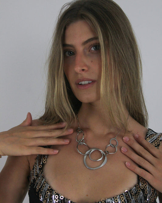 gossip girl drop | one size silver-tone layered circle necklace