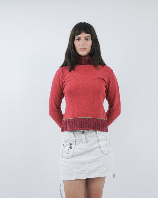 red ribbed turtleneck jumper, detail view