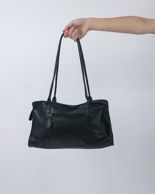 black long handle shoulder bag, front view
