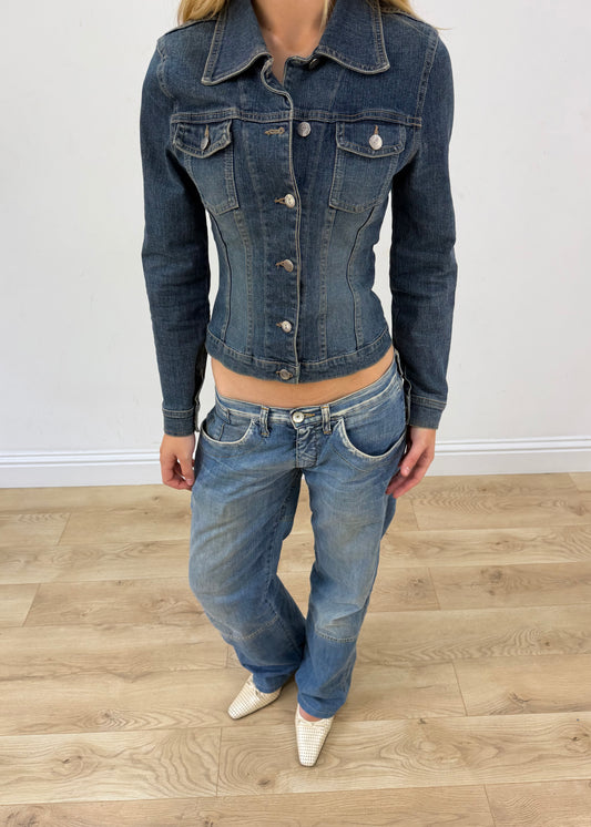 small dark blue forever 21 denim jacket aesthetic close