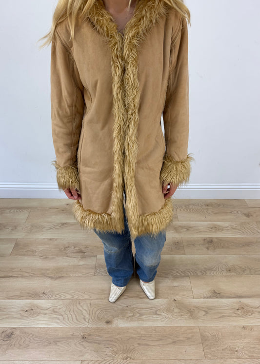 small tan elisa immagine hooded faux fur coat aesthetic close