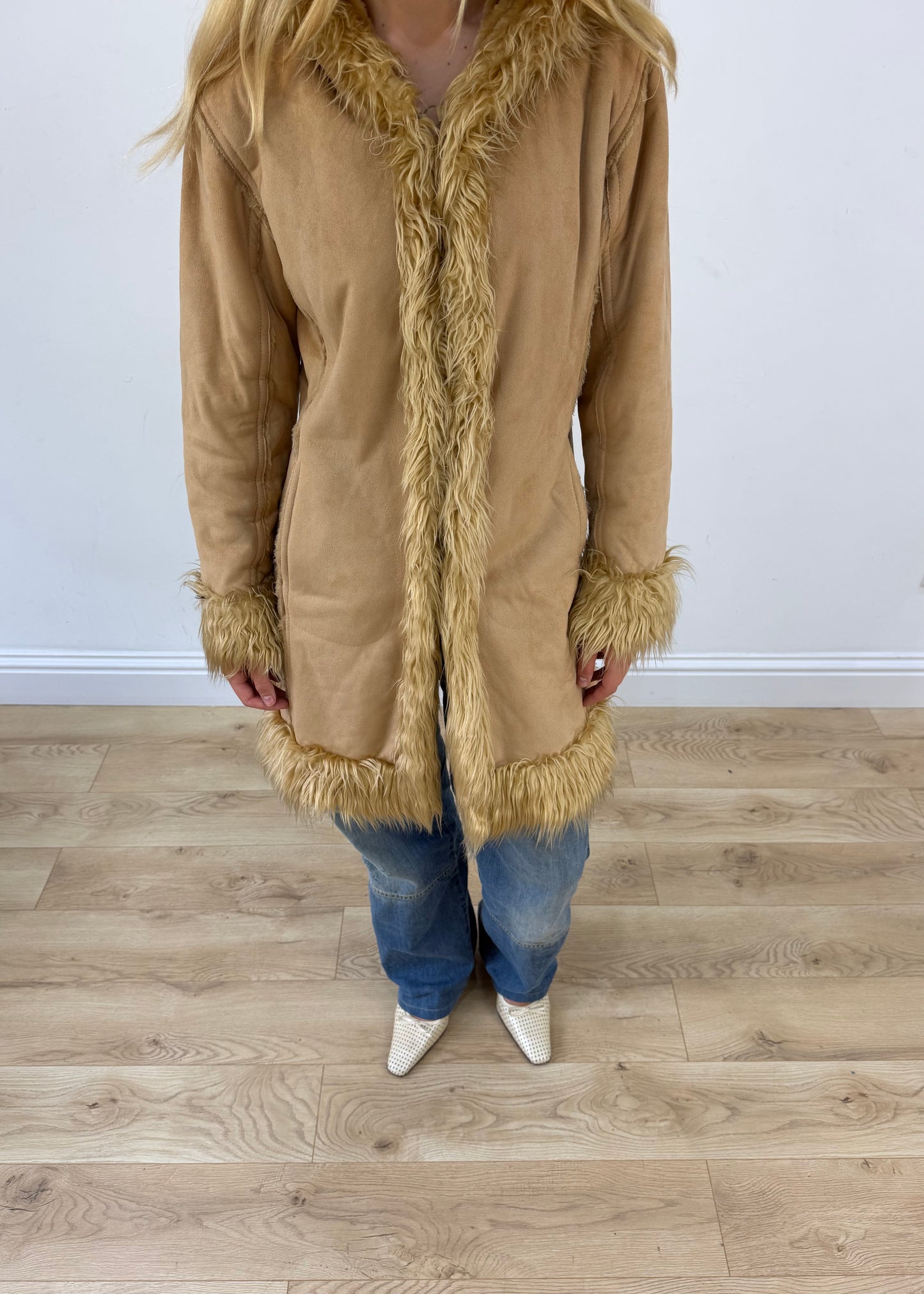 small tan elisa immagine hooded faux fur coat aesthetic close