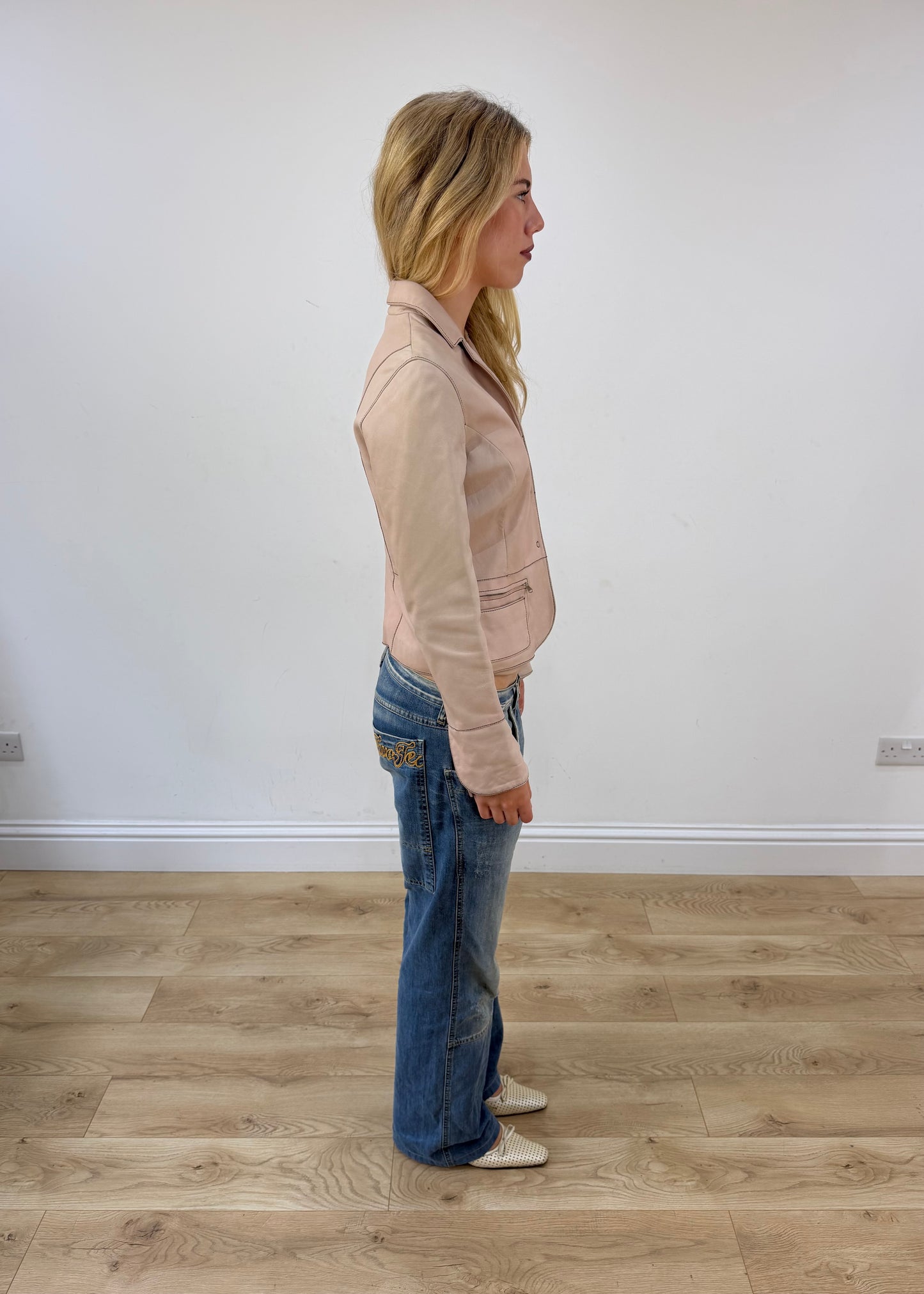 small tan fitted pocket jacket right side
