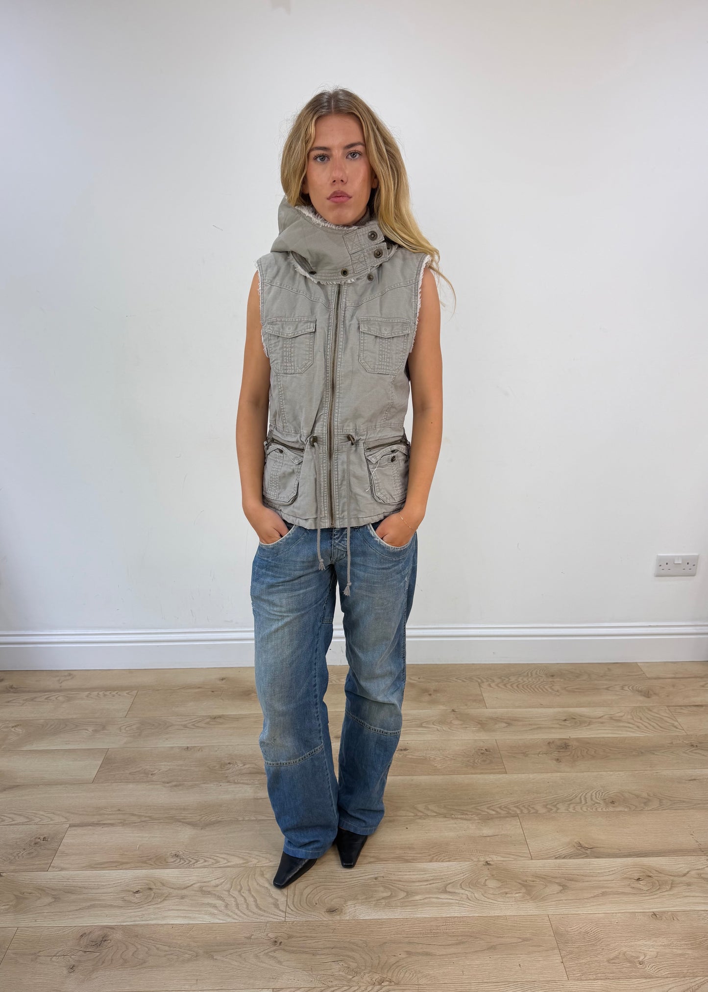 medium fishbone grey gilet