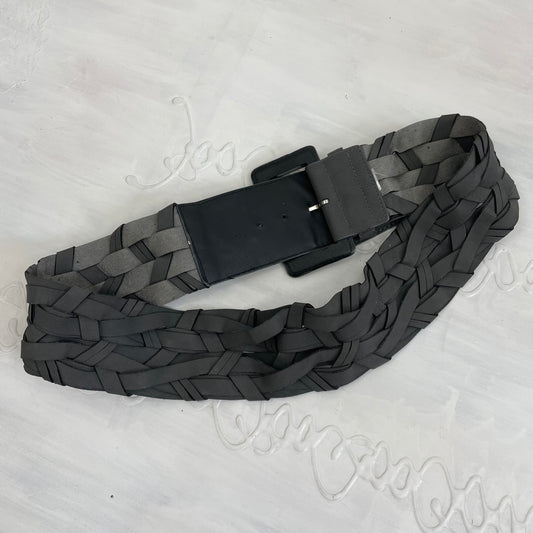 💚 EUROPEAN SUMMER DROP | gorgeous grey and black belt