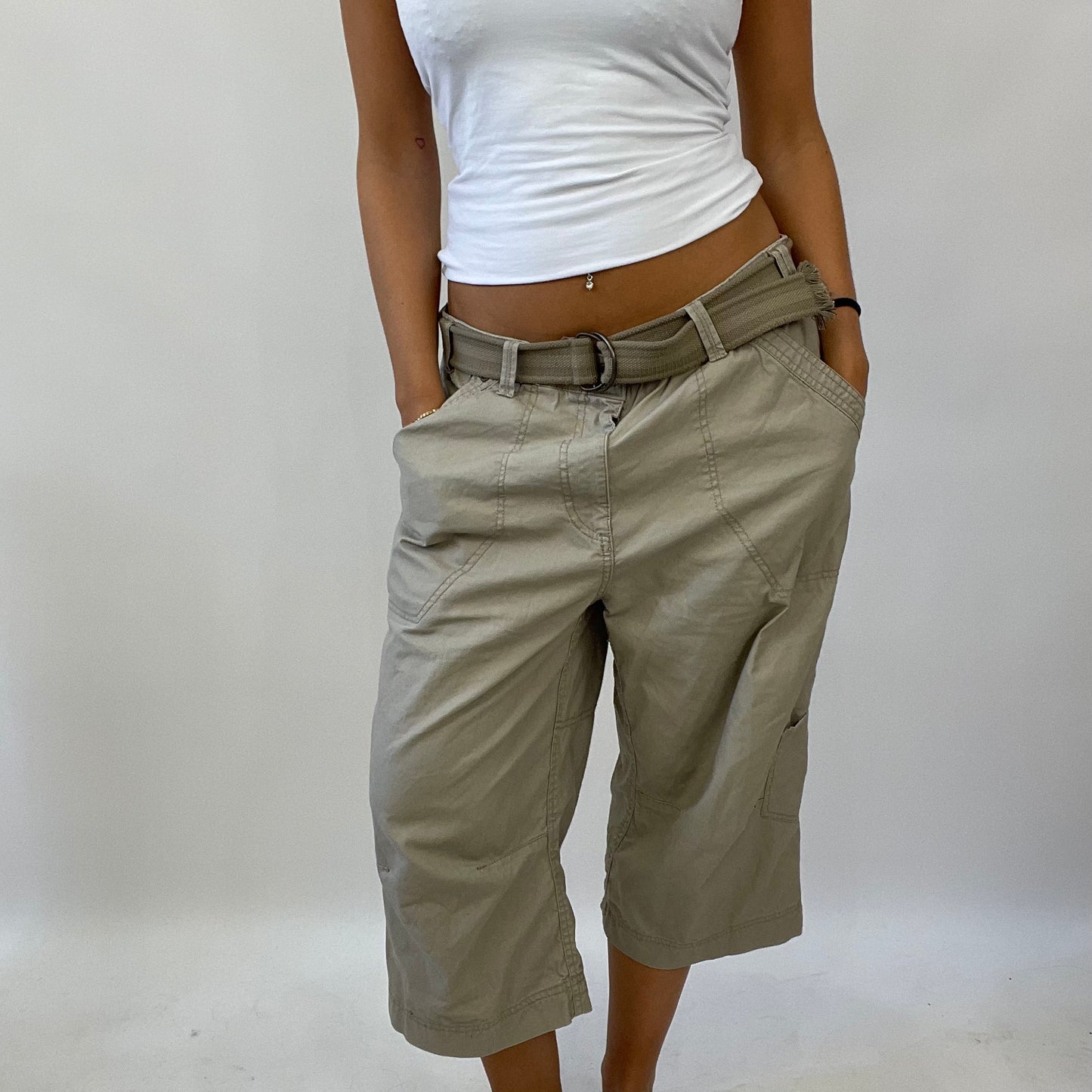 MANHATTAN GIRL DROP | medium  beige jorts with belt