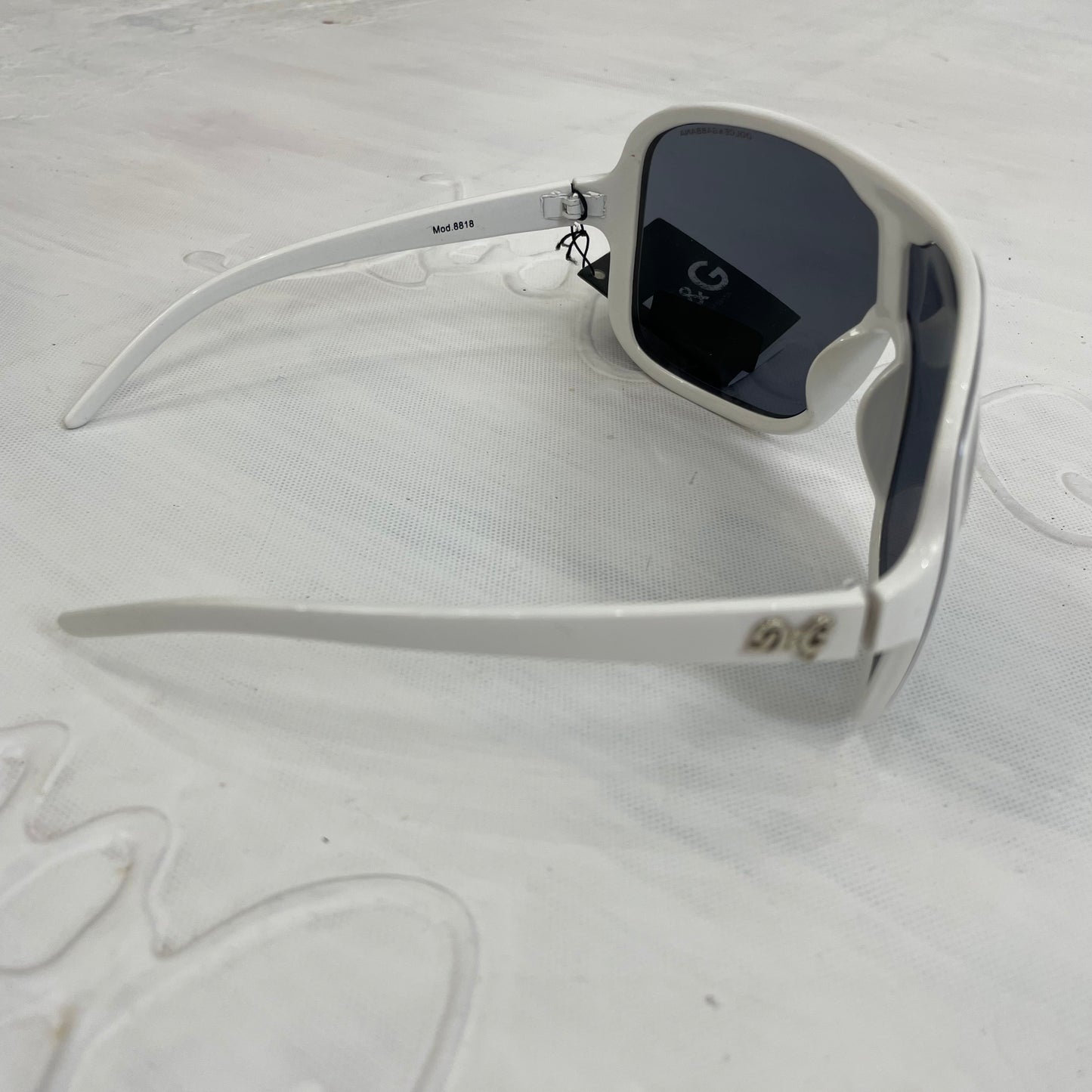 EUROPEAN SUMMER DROP white dolce gabbana oversized sunglasses remass