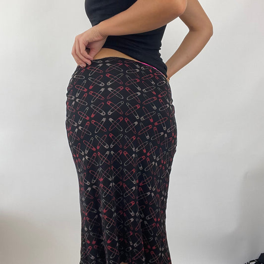 💻 GRUNGE FAIRYCORE DROP | small black kookai midi skirt with paper clip print