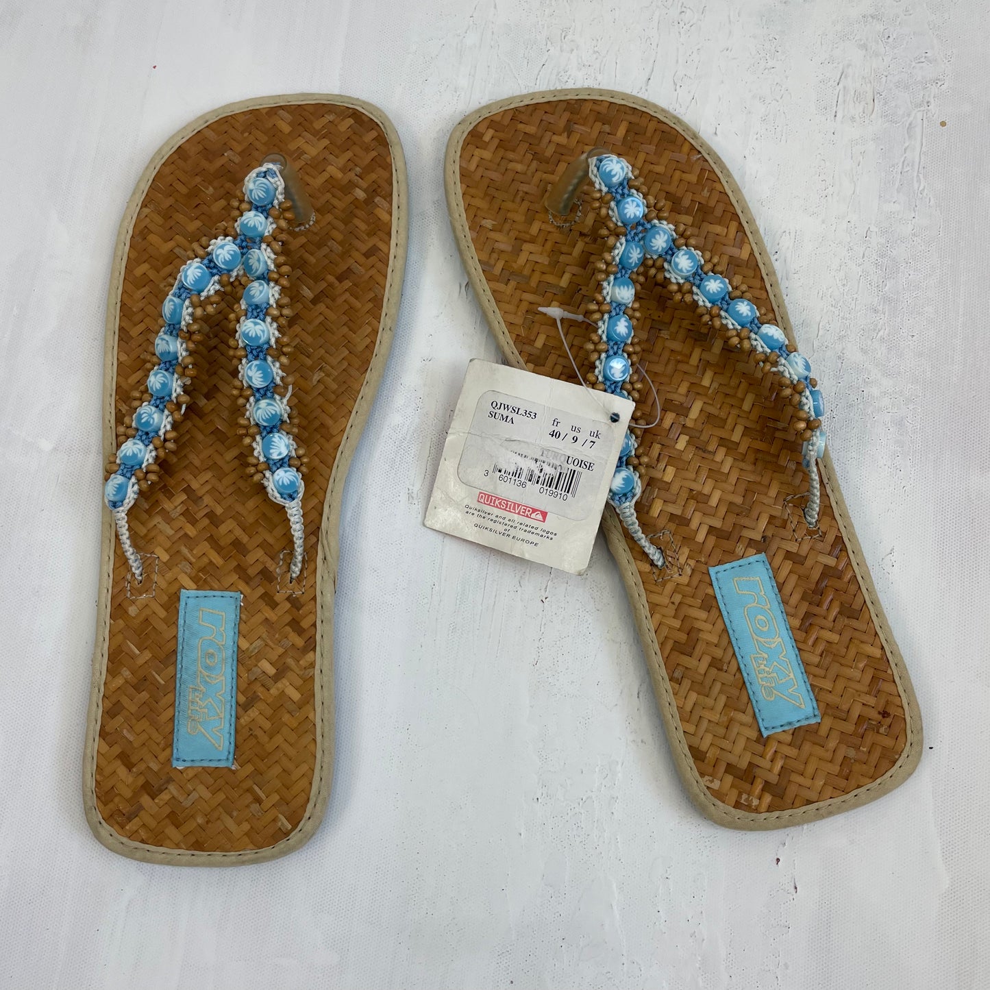 💚 TROPICAL GIRL DROP | size uk 7 roxy woven flip flops with blue beads