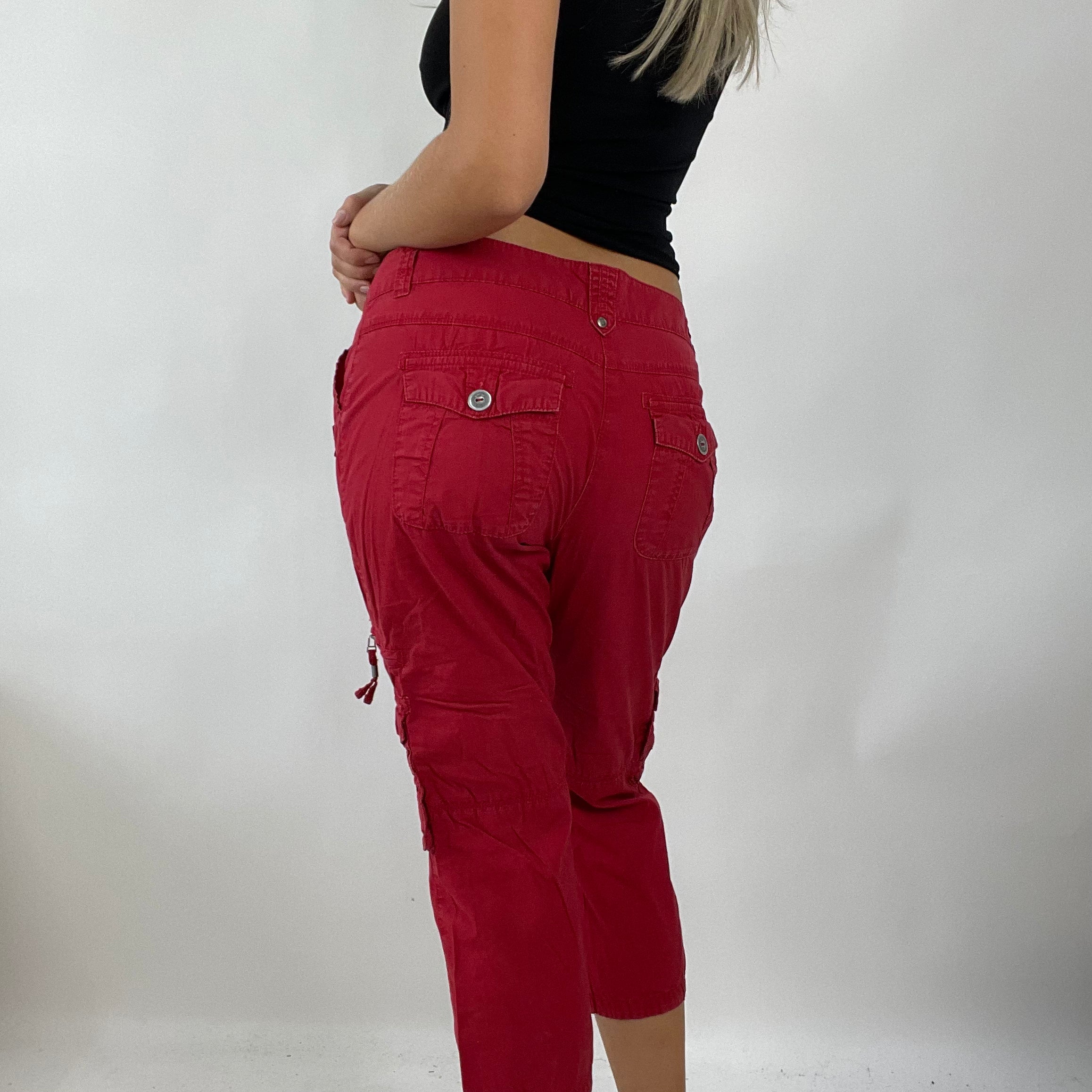 Red three 2025 quarter length trousers