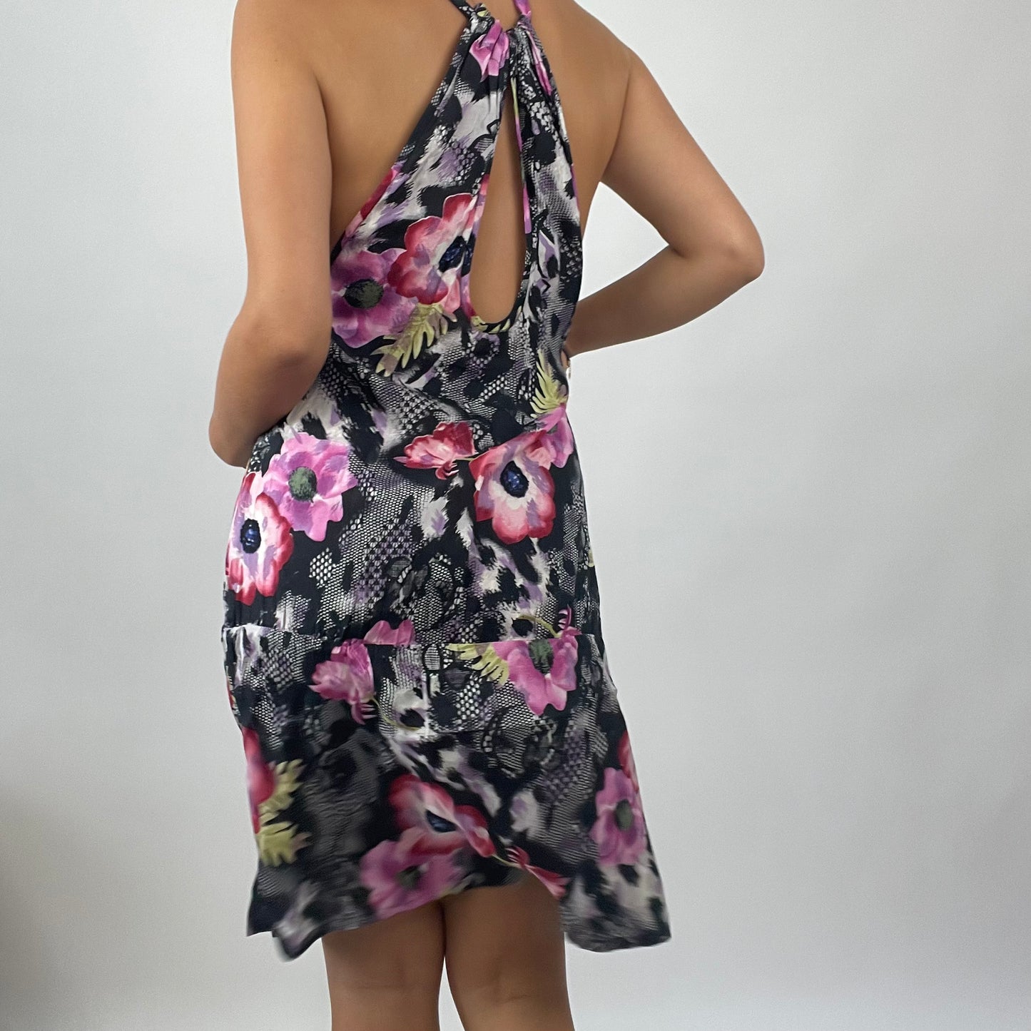 💚 BOAT PARTY DROP | small black floral dress with bow detail