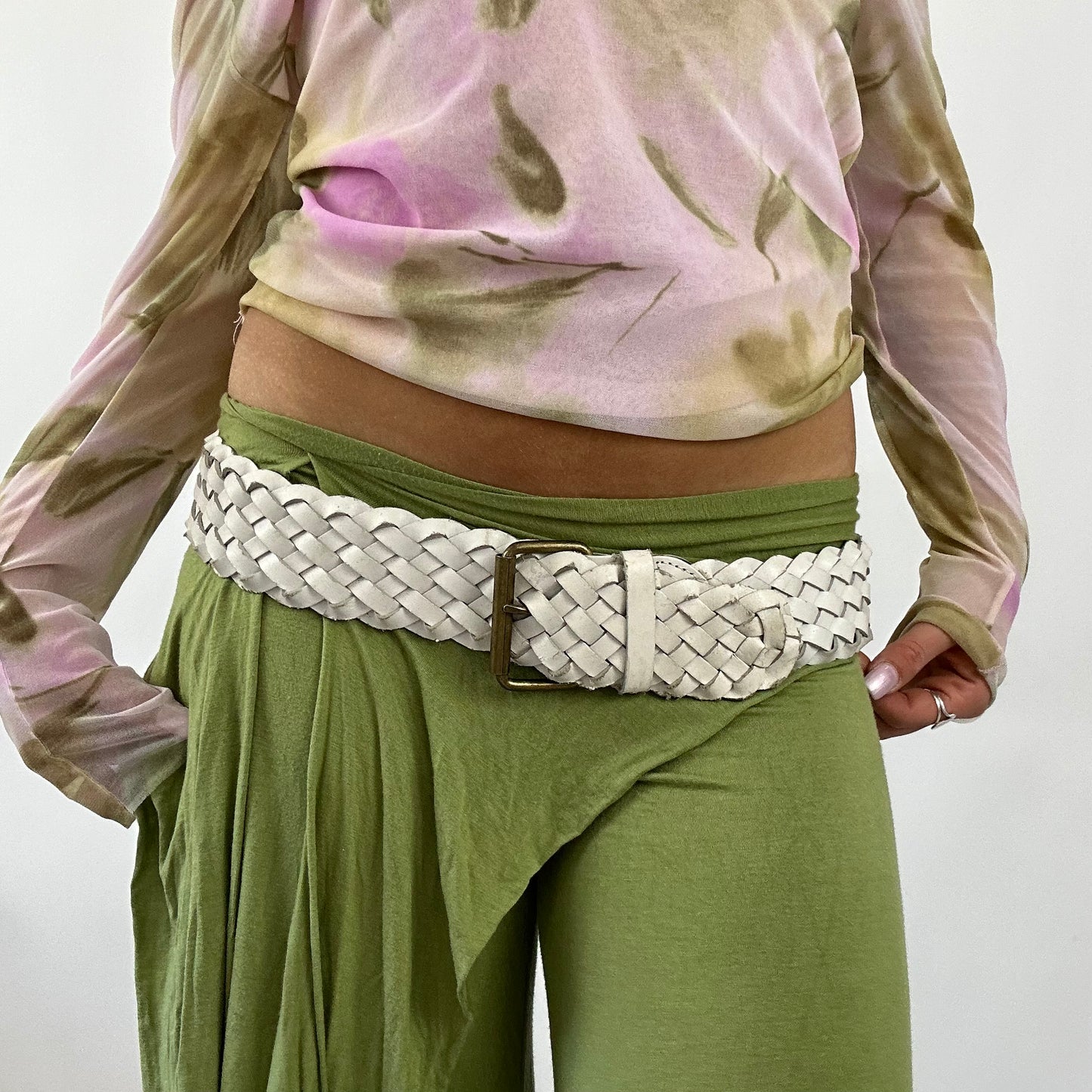 BOHO GIRL DROP | white braided belt