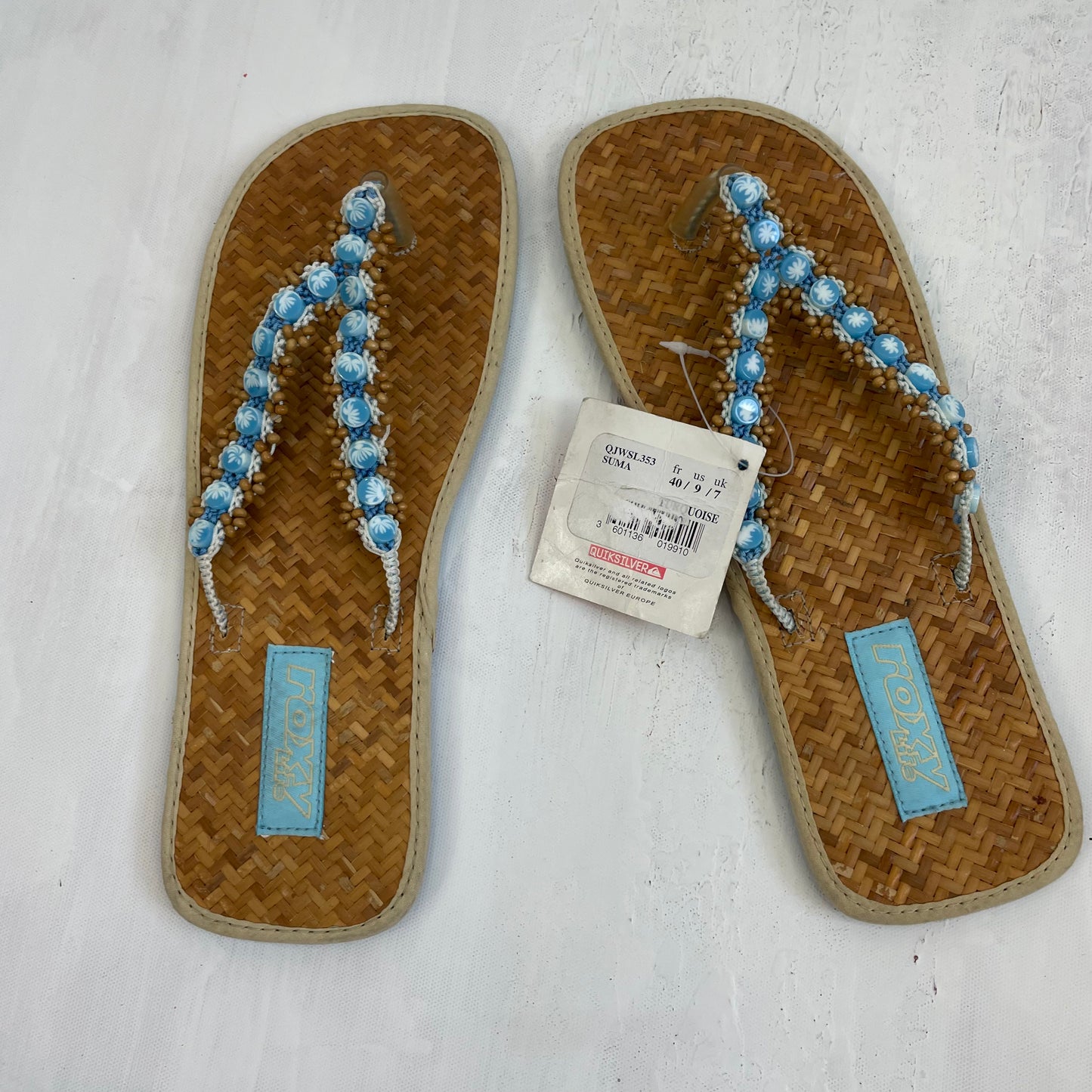 💚 TROPICAL GIRL DROP | size uk 7 roxy woven flip flops with blue beads