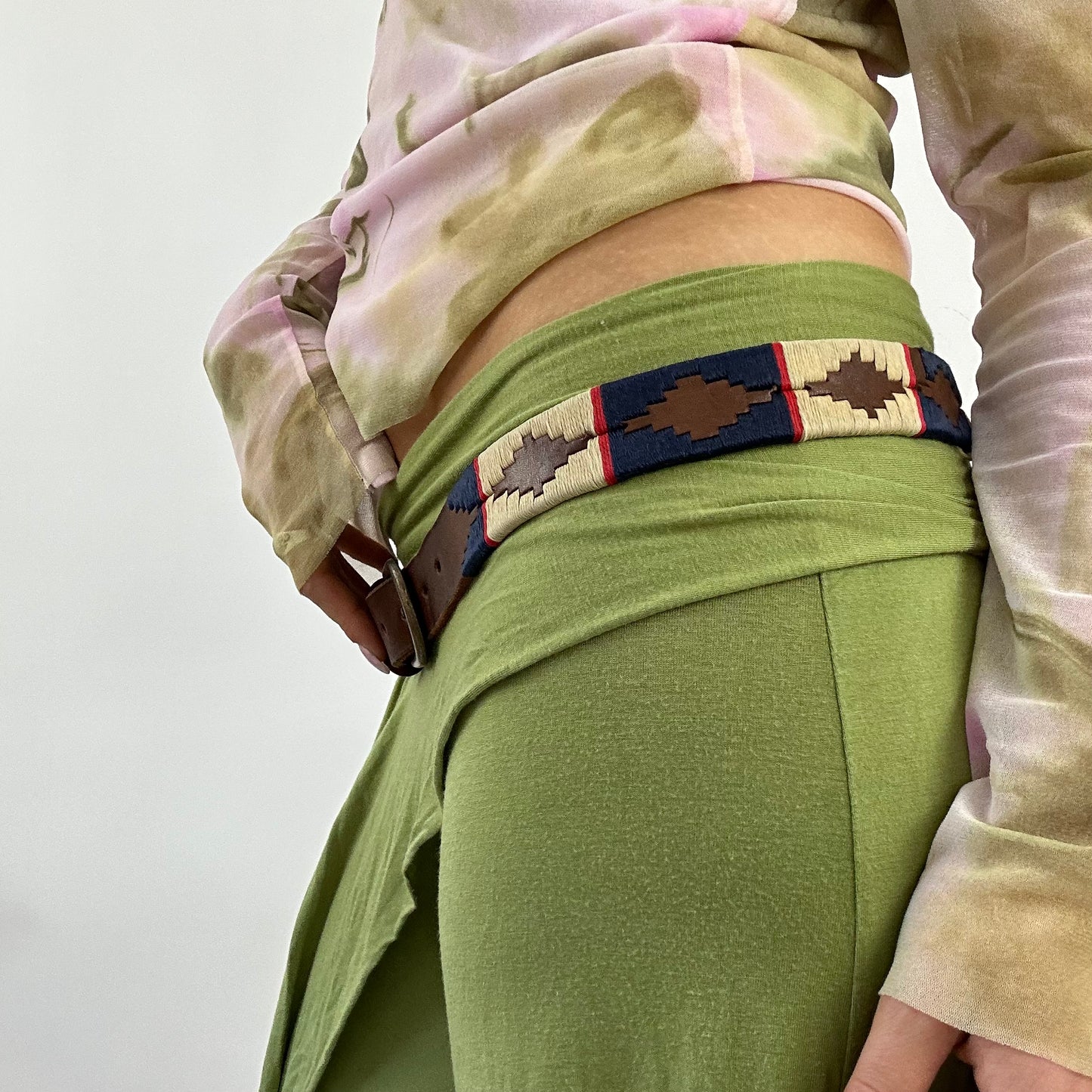 BOHO GIRL DROP | brown belt with embroidery