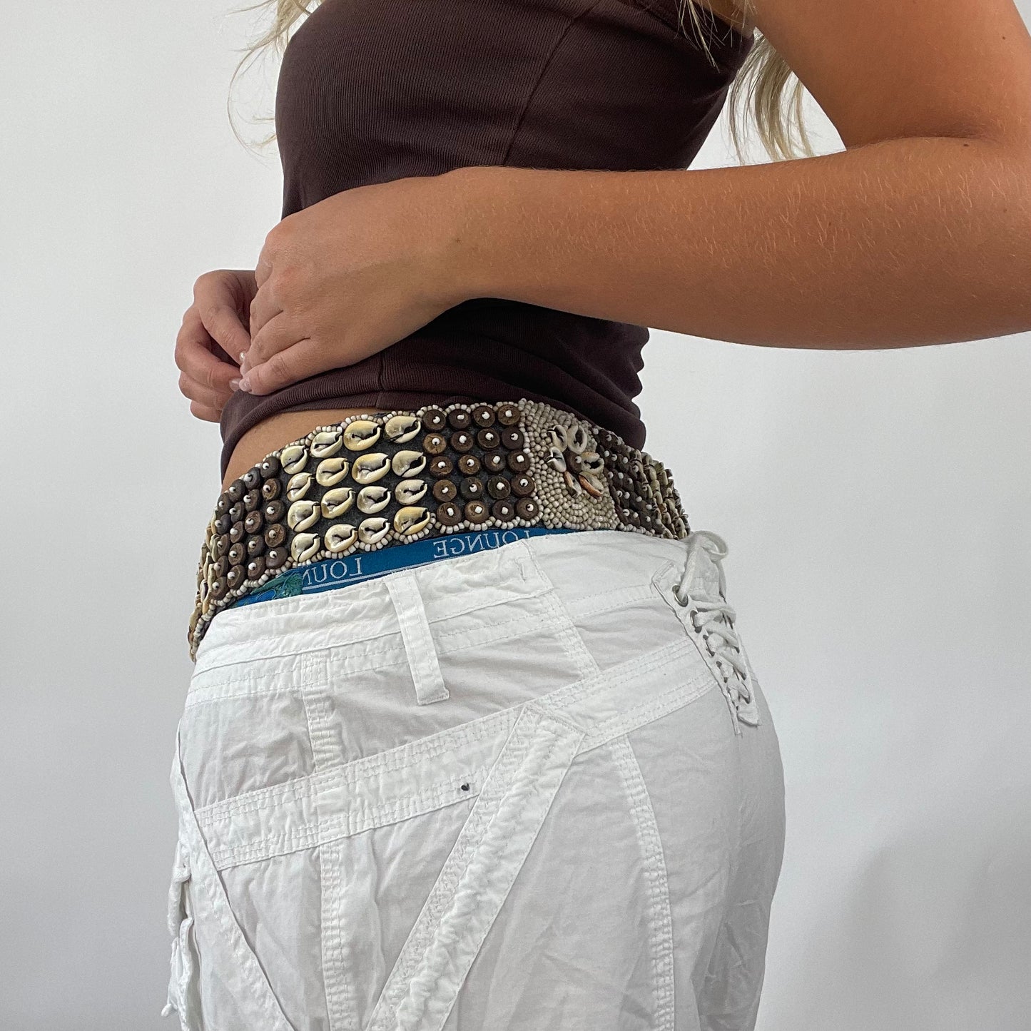 TROPICAL GIRL DROP | brown shell belt #2