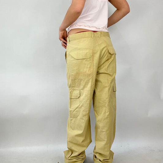 💚 FESTIVAL DROP | large beige cargo trousers